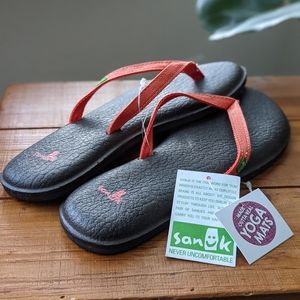 Sanuk Women's flip flop